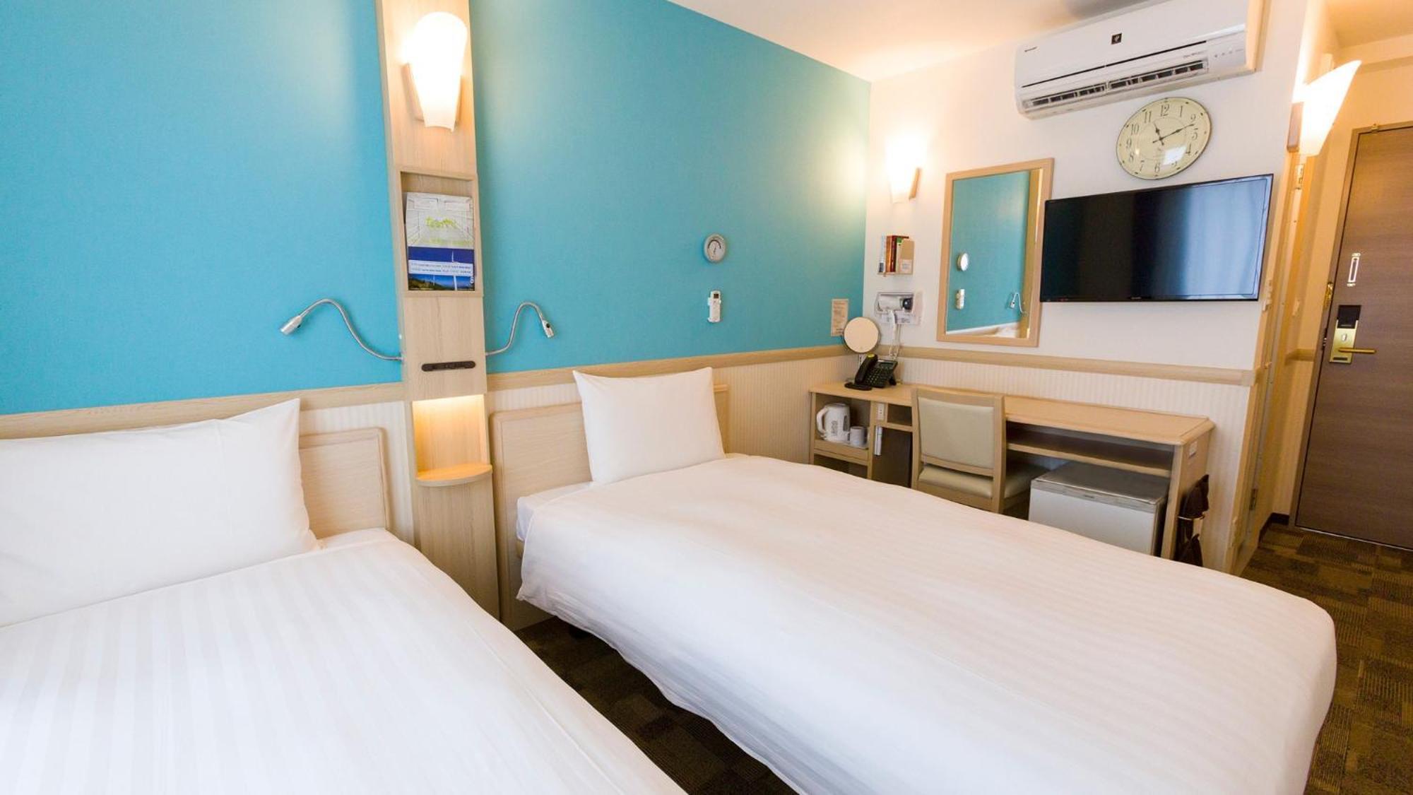Toyoko Inn Toyota Shi Ekimae Номер фото